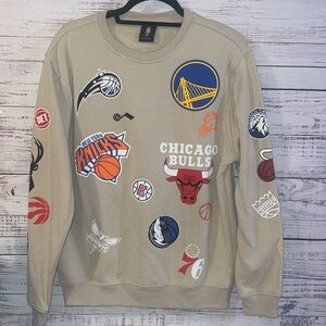 NBA Team Logo Crewneck Sweatshirt